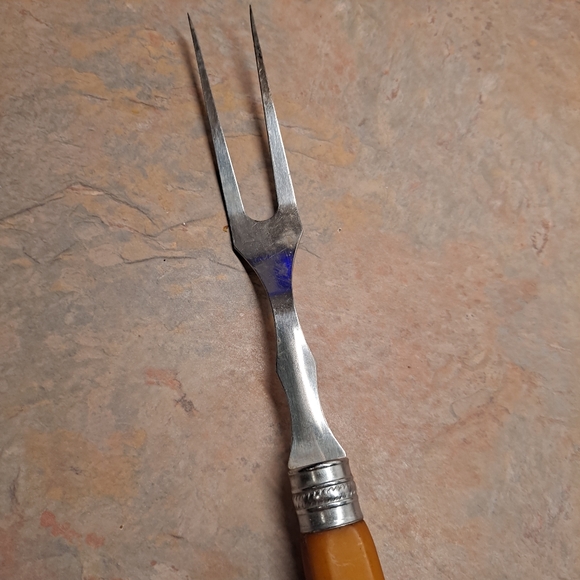 Carving Fork Butterscotch Bakelite Handle 10in c1950s Unsigned Vintage - Picture 4 of 9